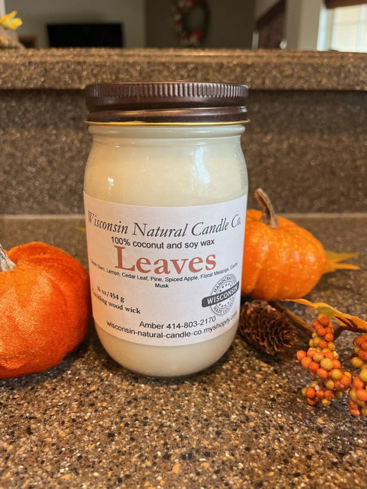 Leaves 16 oz candle